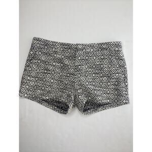 Banana Republic Women's size 4 The Avalon Shorts Mid Rise Stretch Black White